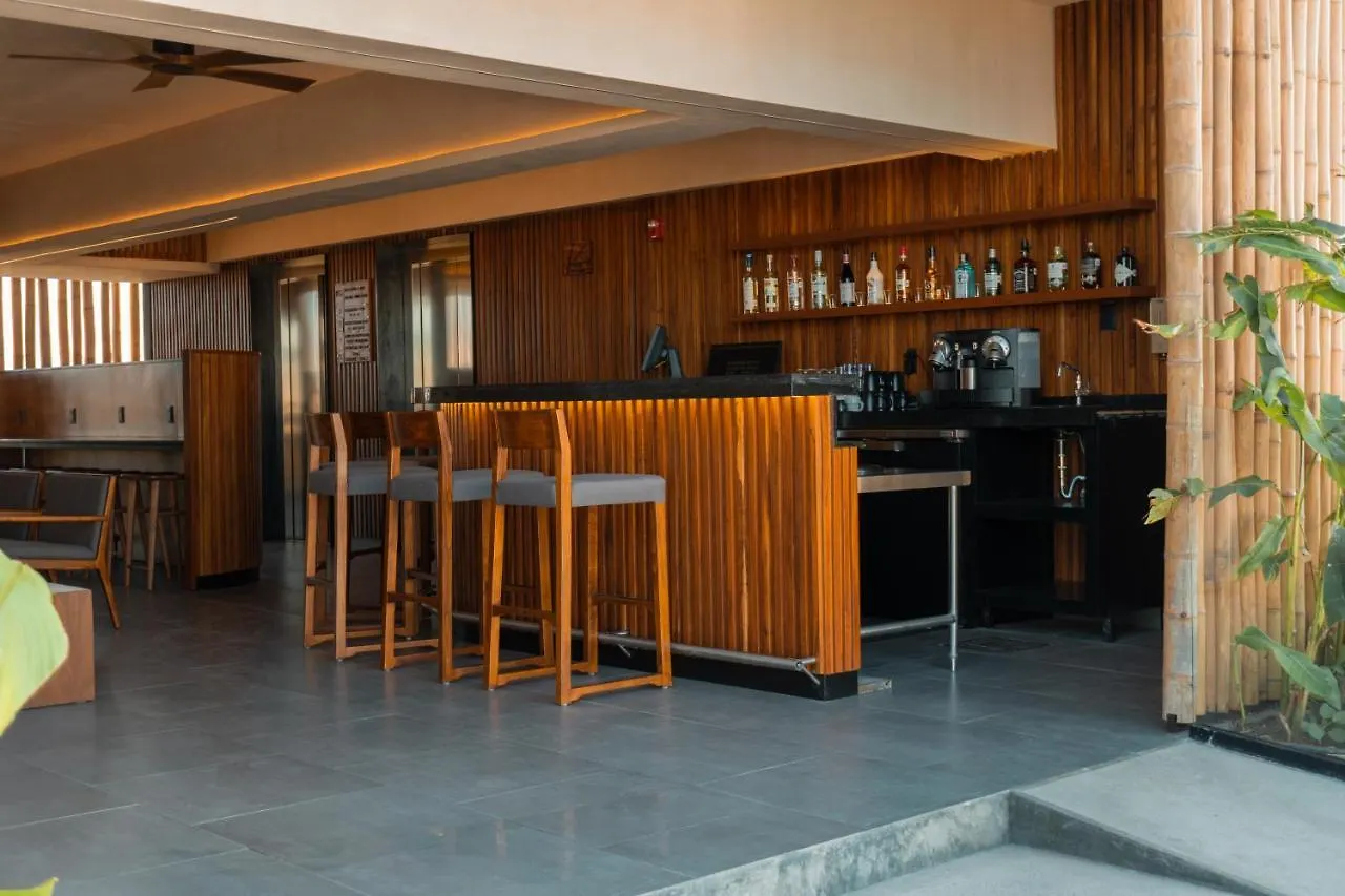 Hive Cancun By G Hotels