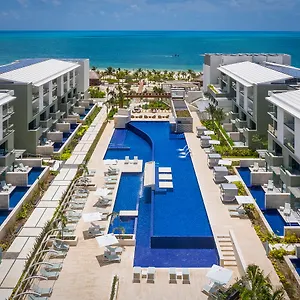 Resort Catalonia Grand Costa Mujeres &, Cancún
